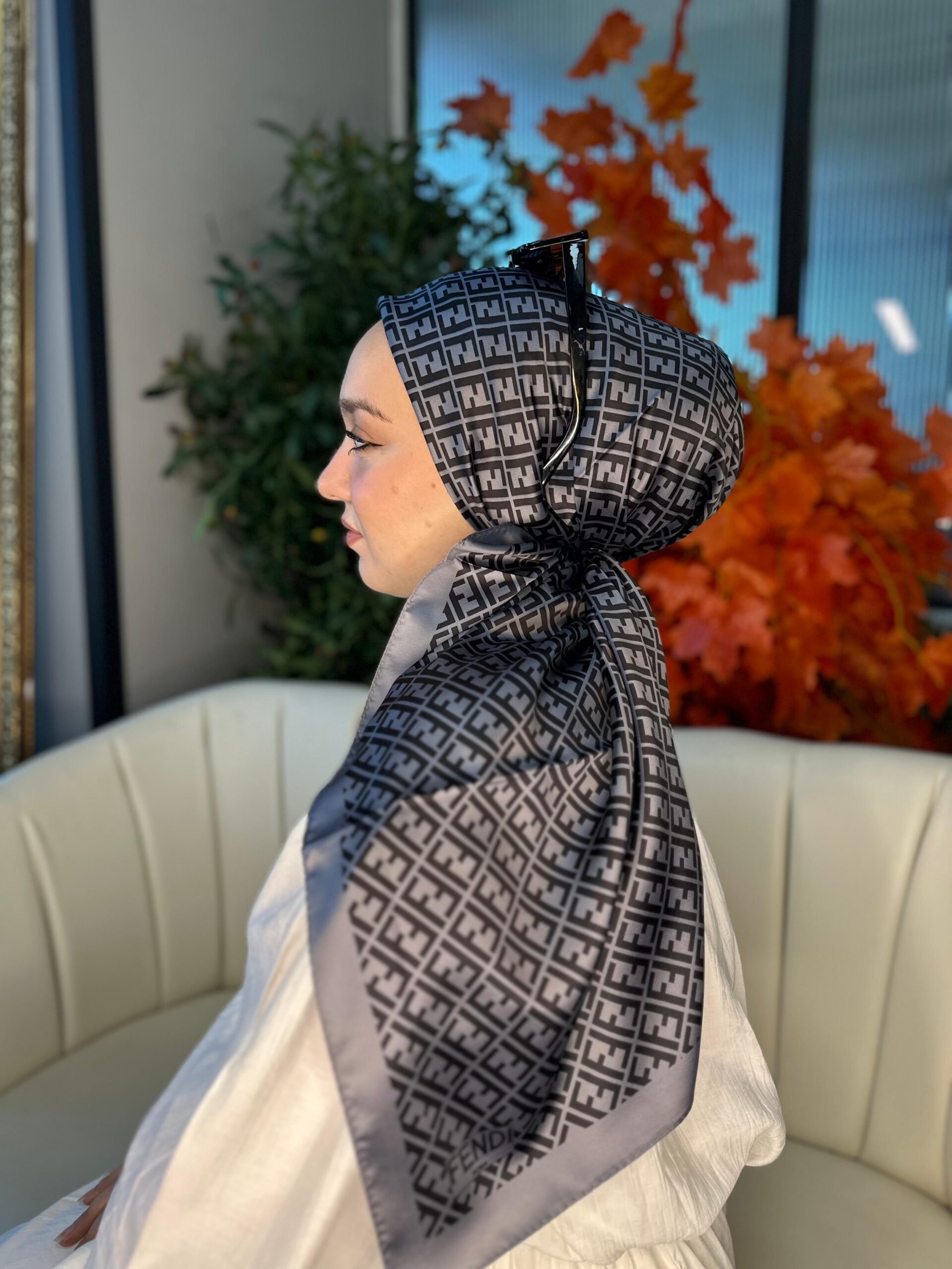 Fendi Desen Vual İpek Eşarp-6204527-Antrasit