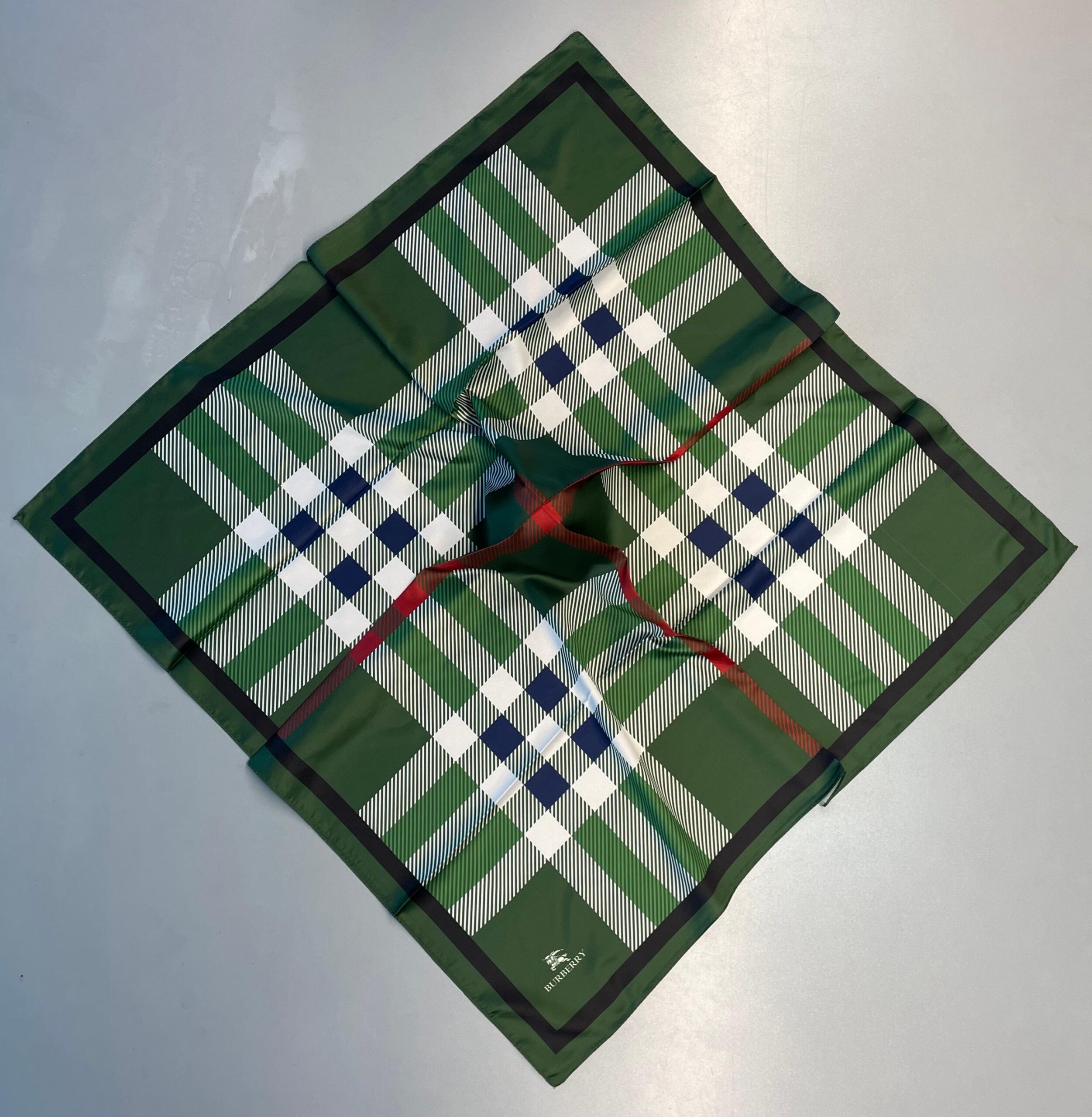 Burberry Kare Desen Vual İpek Eşarp-8682626-Koyu yeşil