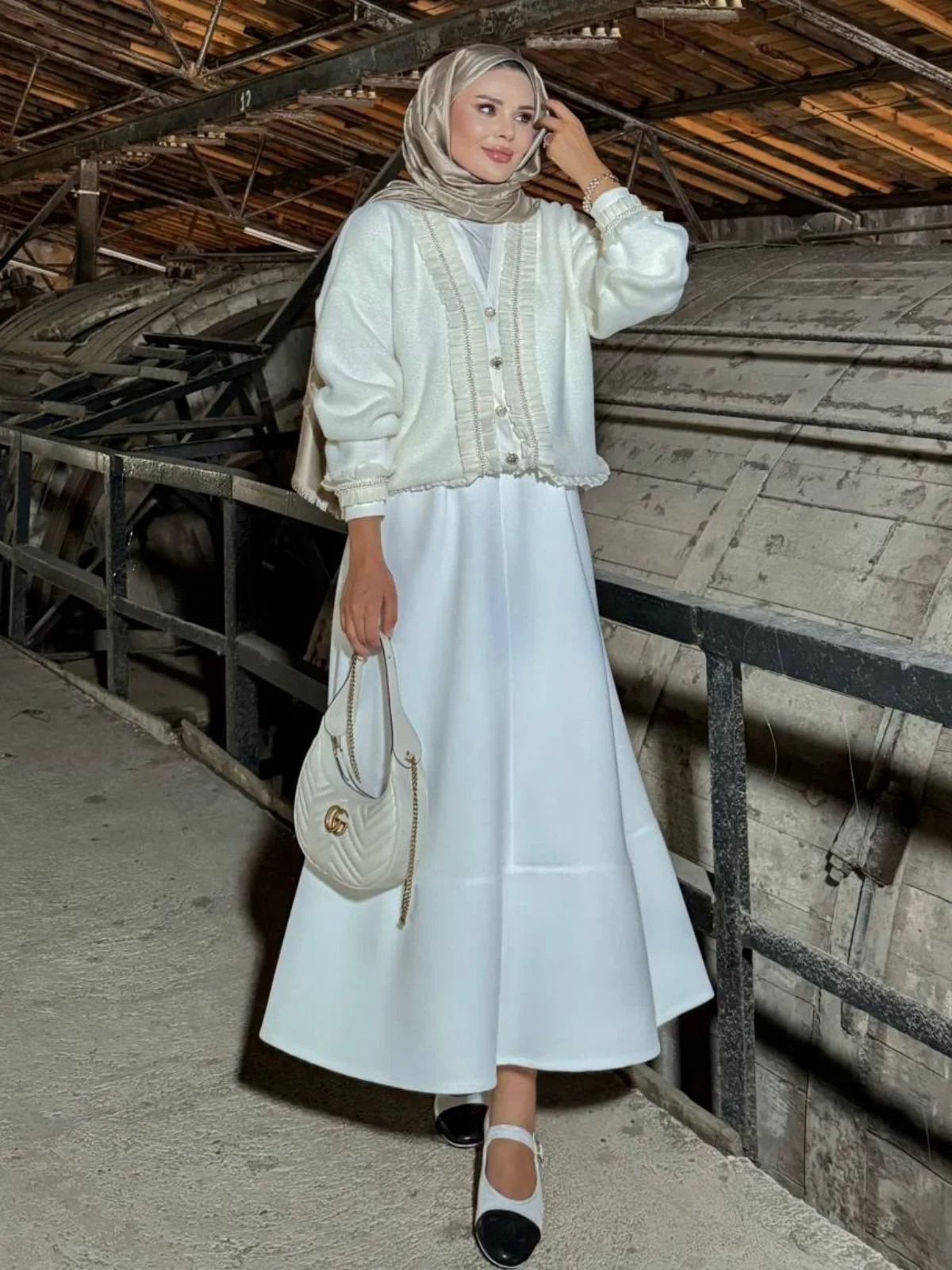 Zerian Angora Fırfır Detay Hırka  HRK100261 - Krem