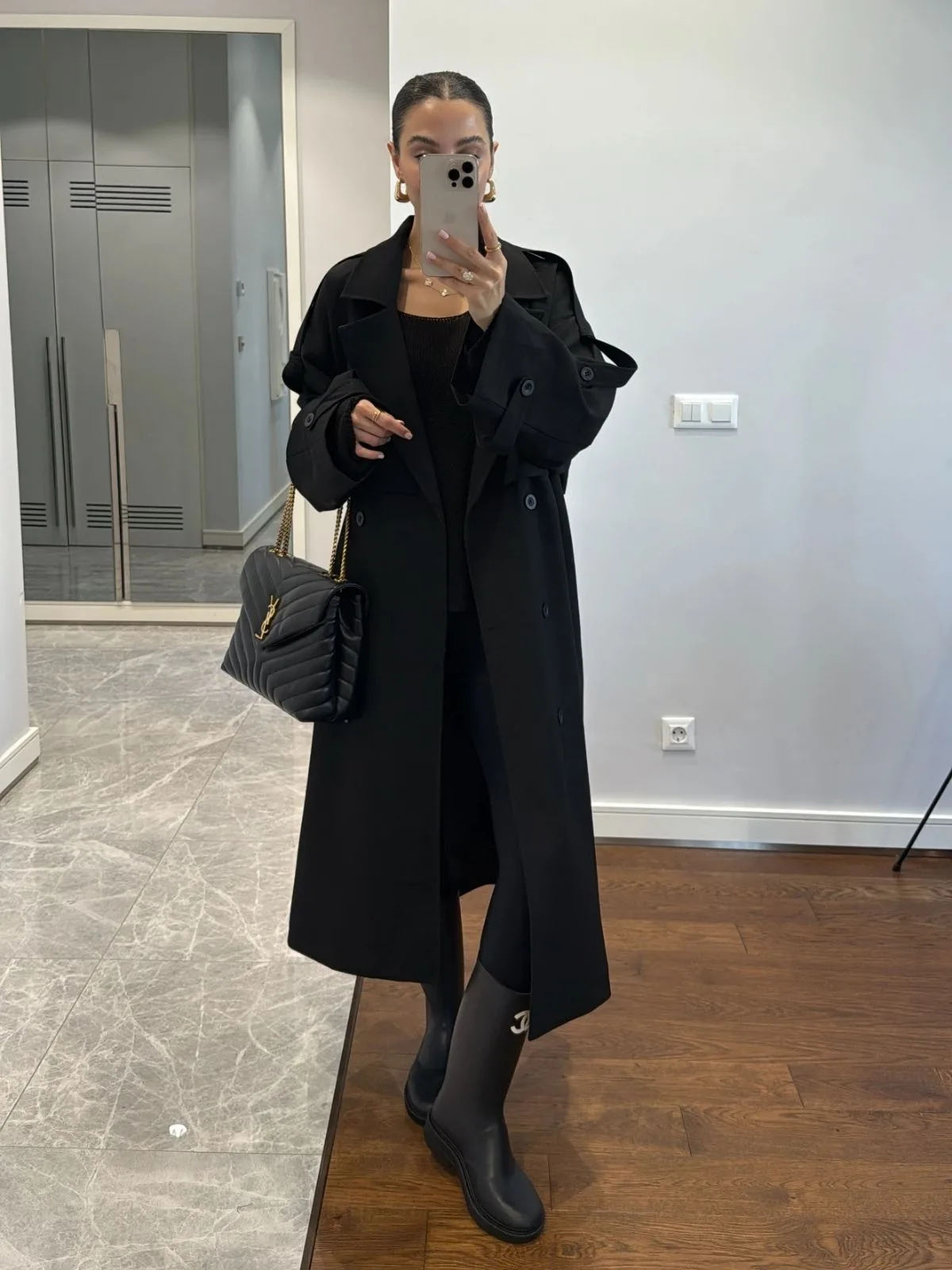 Pelerin Detay  Kuşaklı Trençkot DŞ100236 - Siyah