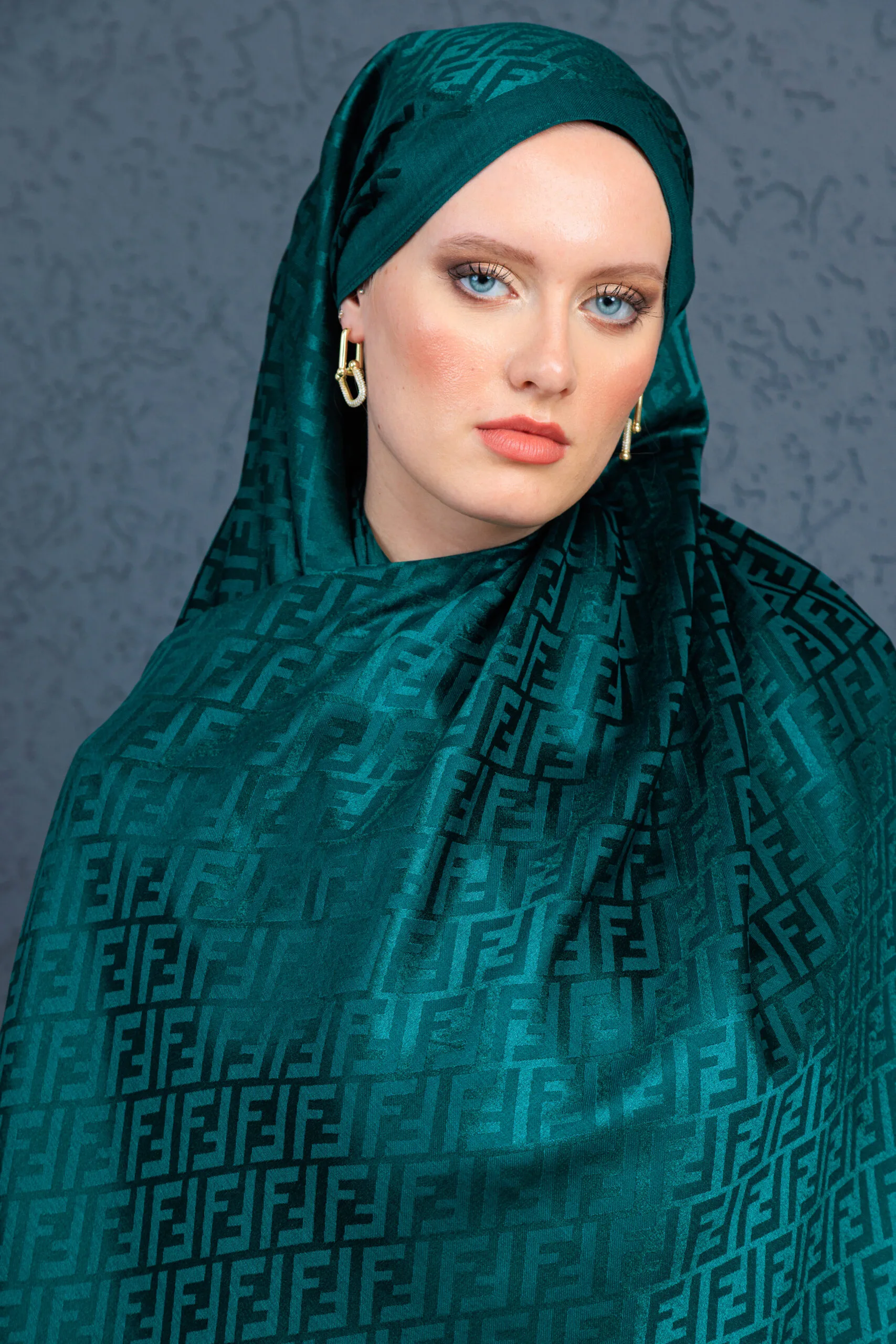 Fendi  İthal Yün  İpek Şal Tam Set Kutulu Sertifikalı-Zümrüt