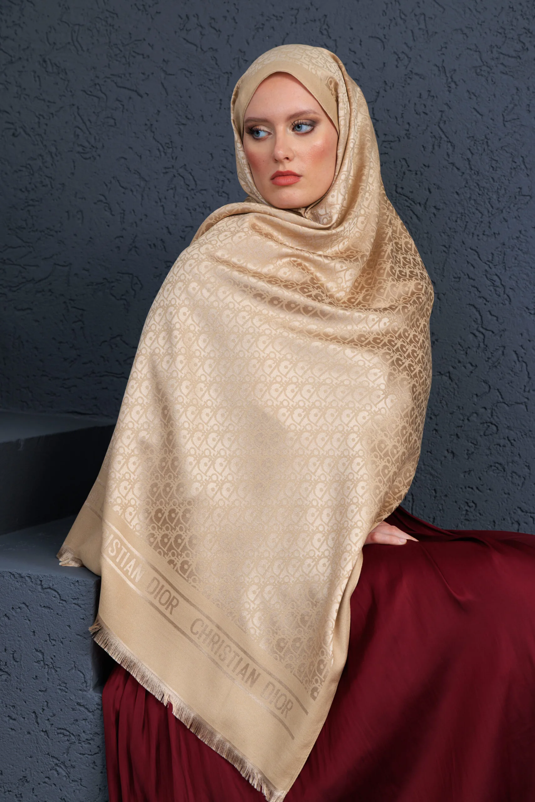 Dior  İthal Yün  İpek Şal Tam Set Kutulu Sertifikalı-Gold